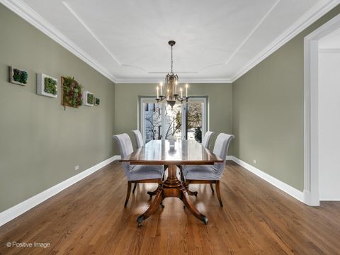 Tiny photo for 271 Woodstock Avenue, Clarendon Hills, IL 60514 (MLS # 12576665)