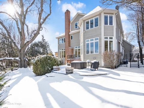 Tiny photo for 271 Woodstock Avenue, Clarendon Hills, IL 60514 (MLS # 12576665)