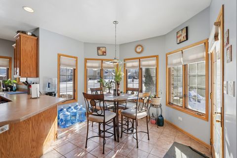 Tiny photo for 1237 W Parliament Street, Crete, IL 60417 (MLS # 12571613)