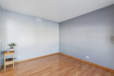 Tiny photo for 1237 W Parliament Street, Crete, IL 60417 (MLS # 12571613)