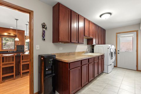 Tiny photo for 7816 Marquette Drive, Tinley Park, IL 60477 (MLS # 12602261)