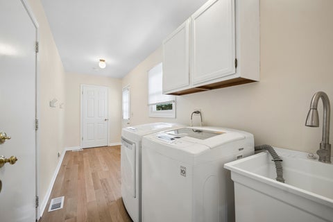 Tiny photo for 4008 N Walnut Avenue, Arlington Heights, IL 60004 (MLS # 12712322)