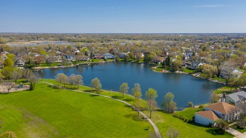 Tiny photo for 4008 N Walnut Avenue, Arlington Heights, IL 60004 (MLS # 12712322)