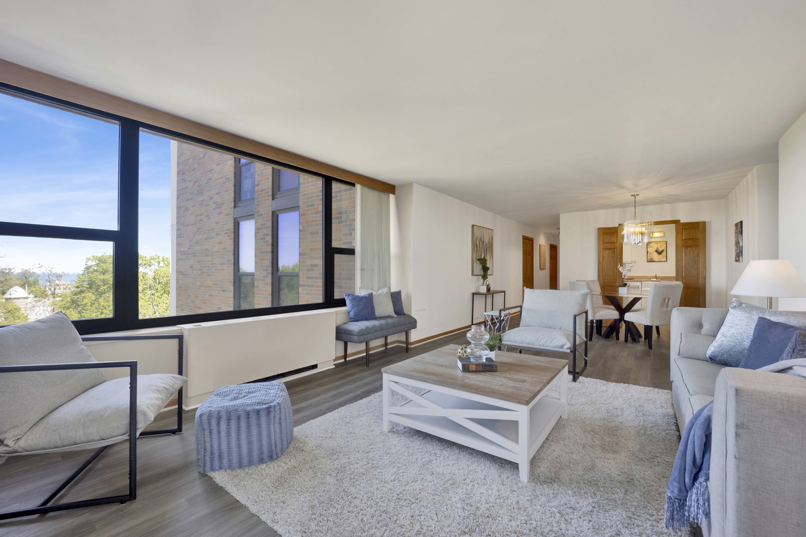 1850 N CLARK Street 703