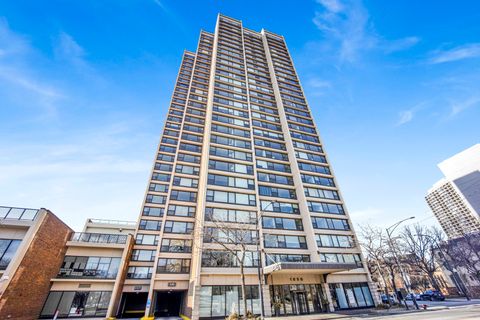 Photo of 1850 N CLARK Street #703, Chicago, IL 60614 (MLS # 12646126)