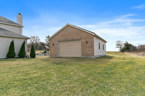 Tiny photo for 17423 Cobblestone Bend, Marengo, IL 60152 (MLS # 12589425)