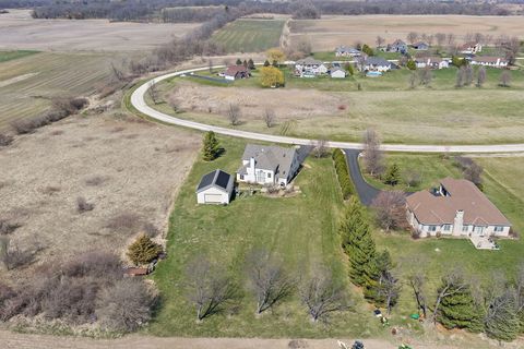 Tiny photo for 17423 Cobblestone Bend, Marengo, IL 60152 (MLS # 12589425)