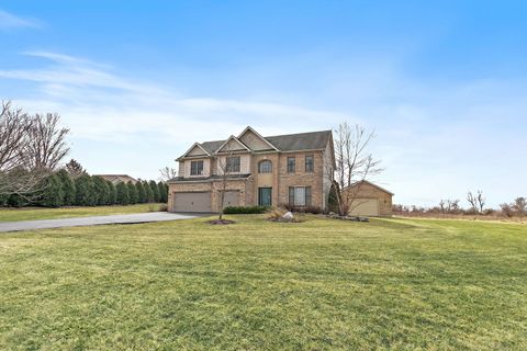 Tiny photo for 17423 Cobblestone Bend, Marengo, IL 60152 (MLS # 12589425)