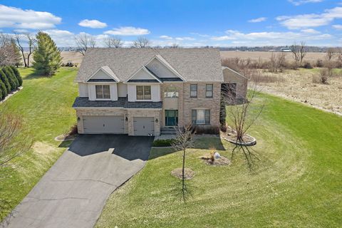 Tiny photo for 17423 Cobblestone Bend, Marengo, IL 60152 (MLS # 12589425)
