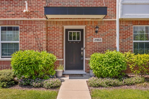 Tiny photo for 2961 Reflection Drive, Naperville, IL 60564 (MLS # 12637186)