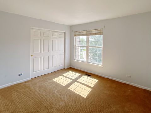 Tiny photo for 3 Barton Creek Court, Lake In The Hills, IL 60156 (MLS # 12557940)