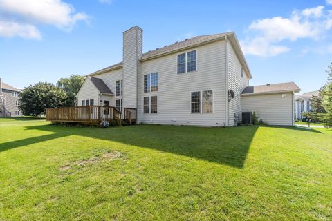 Tiny photo for 3 Barton Creek Court, Lake In The Hills, IL 60156 (MLS # 12557940)