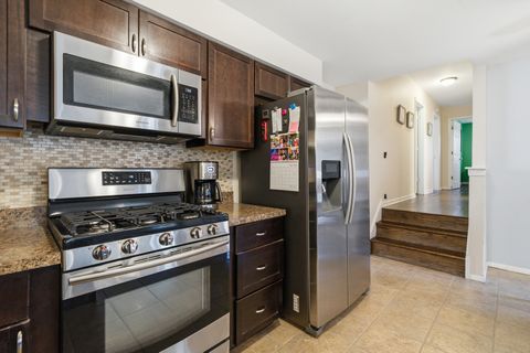 Tiny photo for 17005 Ridgeland Avenue, Tinley Park, IL 60477 (MLS # 12570381)