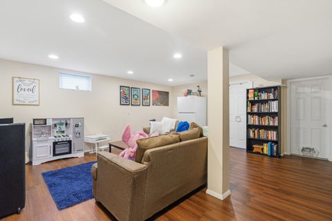 Tiny photo for 17005 Ridgeland Avenue, Tinley Park, IL 60477 (MLS # 12570381)