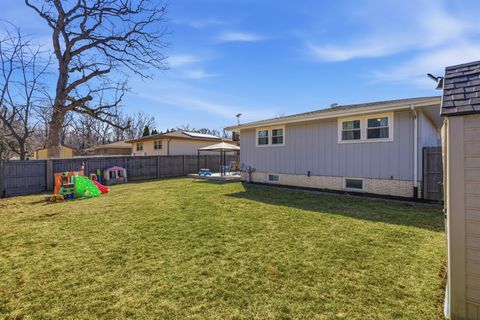 Tiny photo for 17005 Ridgeland Avenue, Tinley Park, IL 60477 (MLS # 12570381)