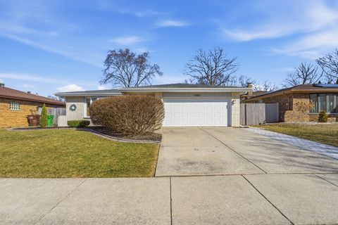 Tiny photo for 17005 Ridgeland Avenue, Tinley Park, IL 60477 (MLS # 12570381)