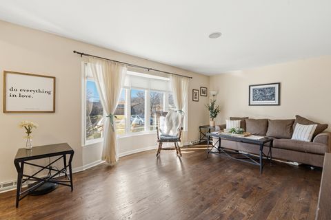 Tiny photo for 17005 Ridgeland Avenue, Tinley Park, IL 60477 (MLS # 12570381)