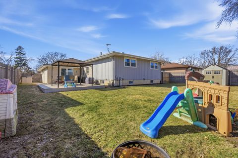 Tiny photo for 17005 Ridgeland Avenue, Tinley Park, IL 60477 (MLS # 12570381)