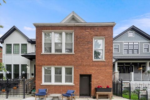 3339 N Hamilton Avenue 1 Chicago IL 60618