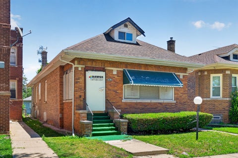 Tiny photo for 7915 S Calumet Avenue, Chicago, IL 60619 (MLS # 12679748)