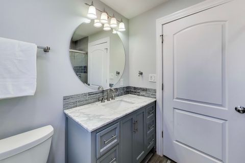 Tiny photo for 8407 N Olcott Avenue, Niles, IL 60714 (MLS # 12610681)