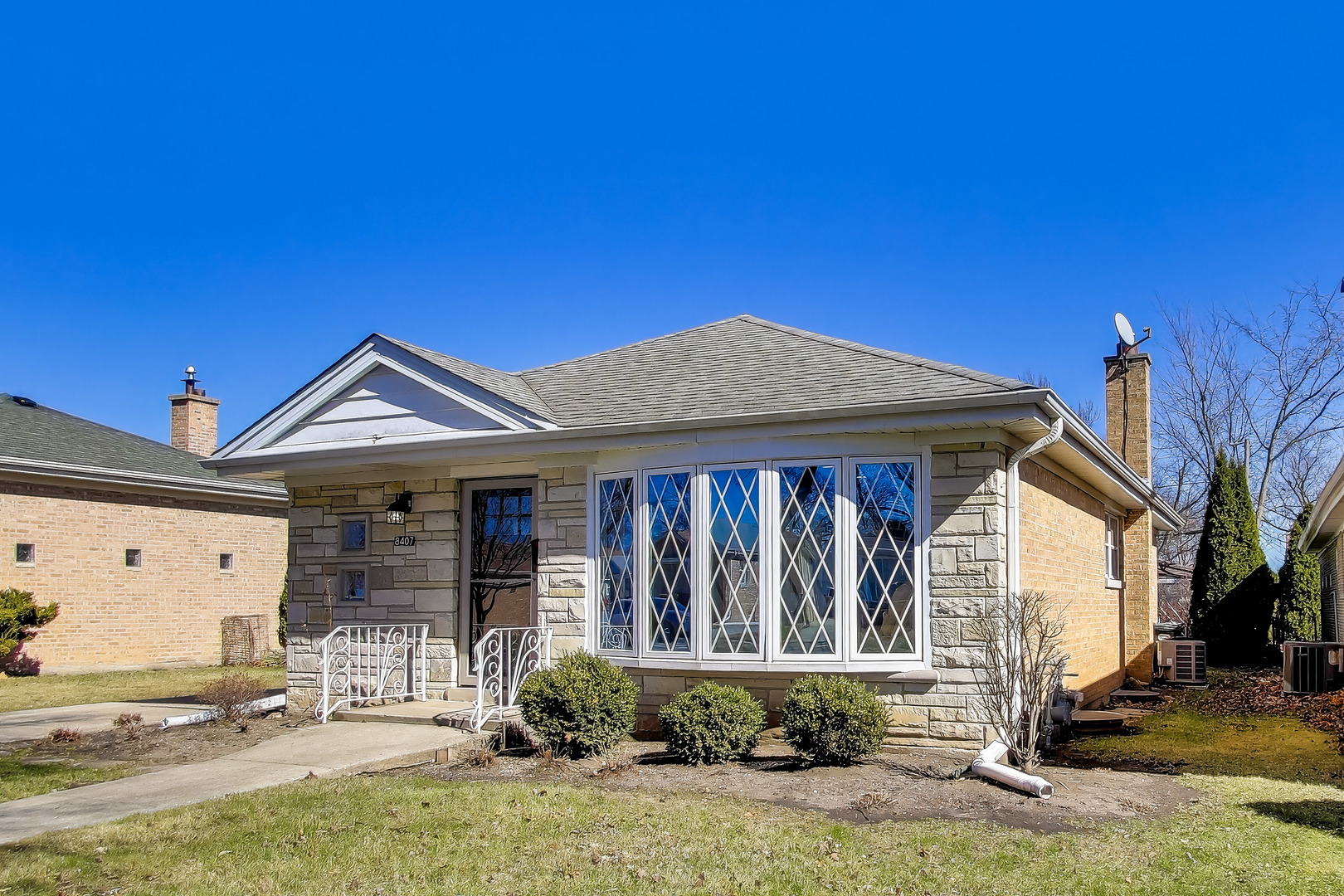 8407 N Olcott Avenue