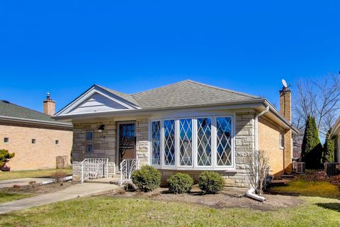 Tiny photo for 8407 N Olcott Avenue, Niles, IL 60714 (MLS # 12610681)