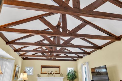 Tiny photo for 10 Deerpath Lane, Palos Park, IL 60464 (MLS # 12610668)