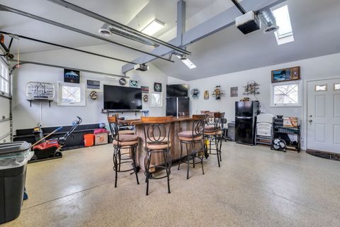 Tiny photo for 10 Deerpath Lane, Palos Park, IL 60464 (MLS # 12610668)