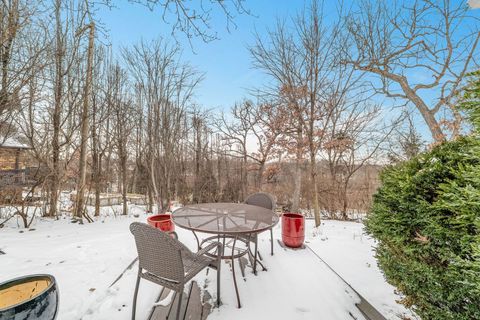 Tiny photo for 10 Deerpath Lane, Palos Park, IL 60464 (MLS # 12610668)