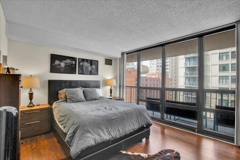 Tiny photo for 10 E Ontario Street #905, Chicago, IL 60611 (MLS # 12737969)