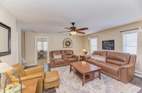 Tiny photo for 33709 S West River Road, Wilmington, IL 60481 (MLS # 12559215)