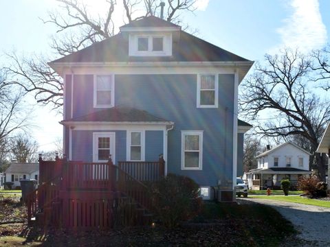 A home in Watseka