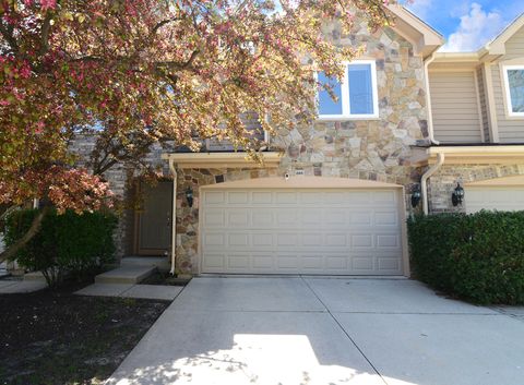 Tiny photo for 205 Taylor Court, Buffalo Grove, IL 60089 (MLS # 12625155)