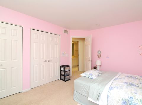 Tiny photo for 205 Taylor Court, Buffalo Grove, IL 60089 (MLS # 12625155)