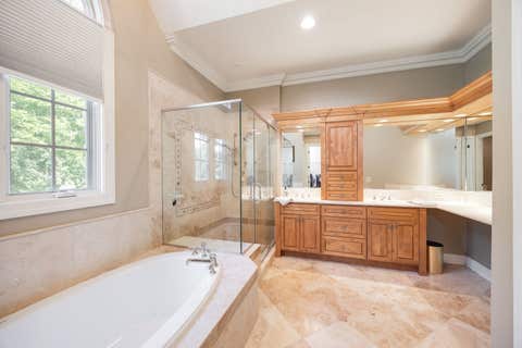 Tiny photo for 7508 Forest Oak Drive, McHenry, IL 60050 (MLS # 12659751)