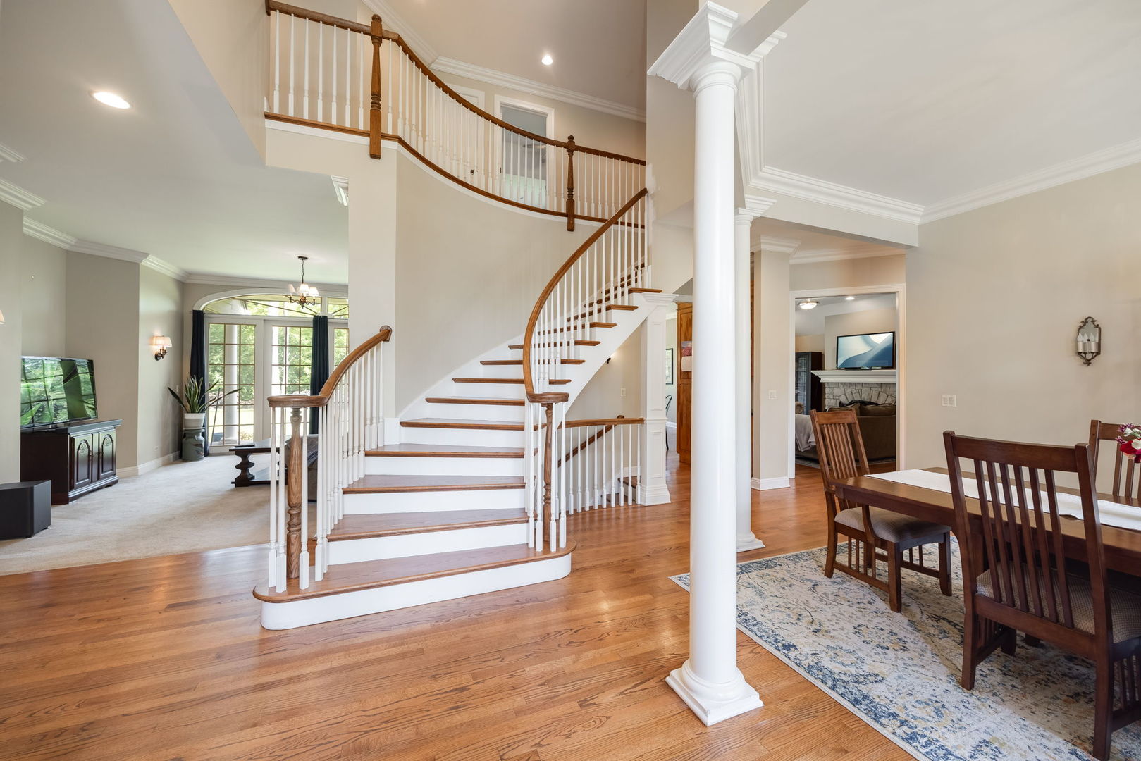 7508 Forest Oak Drive