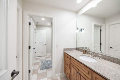 Tiny photo for 7508 Forest Oak Drive, McHenry, IL 60050 (MLS # 12659751)