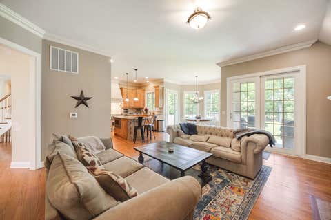 Tiny photo for 7508 Forest Oak Drive, McHenry, IL 60050 (MLS # 12659751)