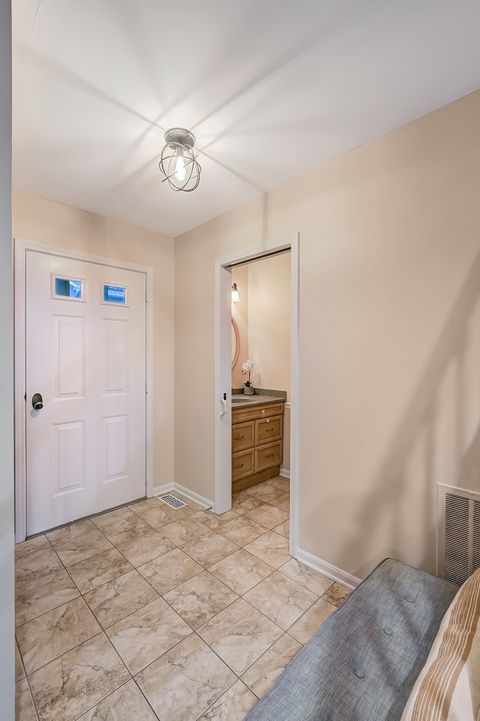 Tiny photo for 109 Meadowlark Drive #109, Countryside, IL 60525 (MLS # 12515483)