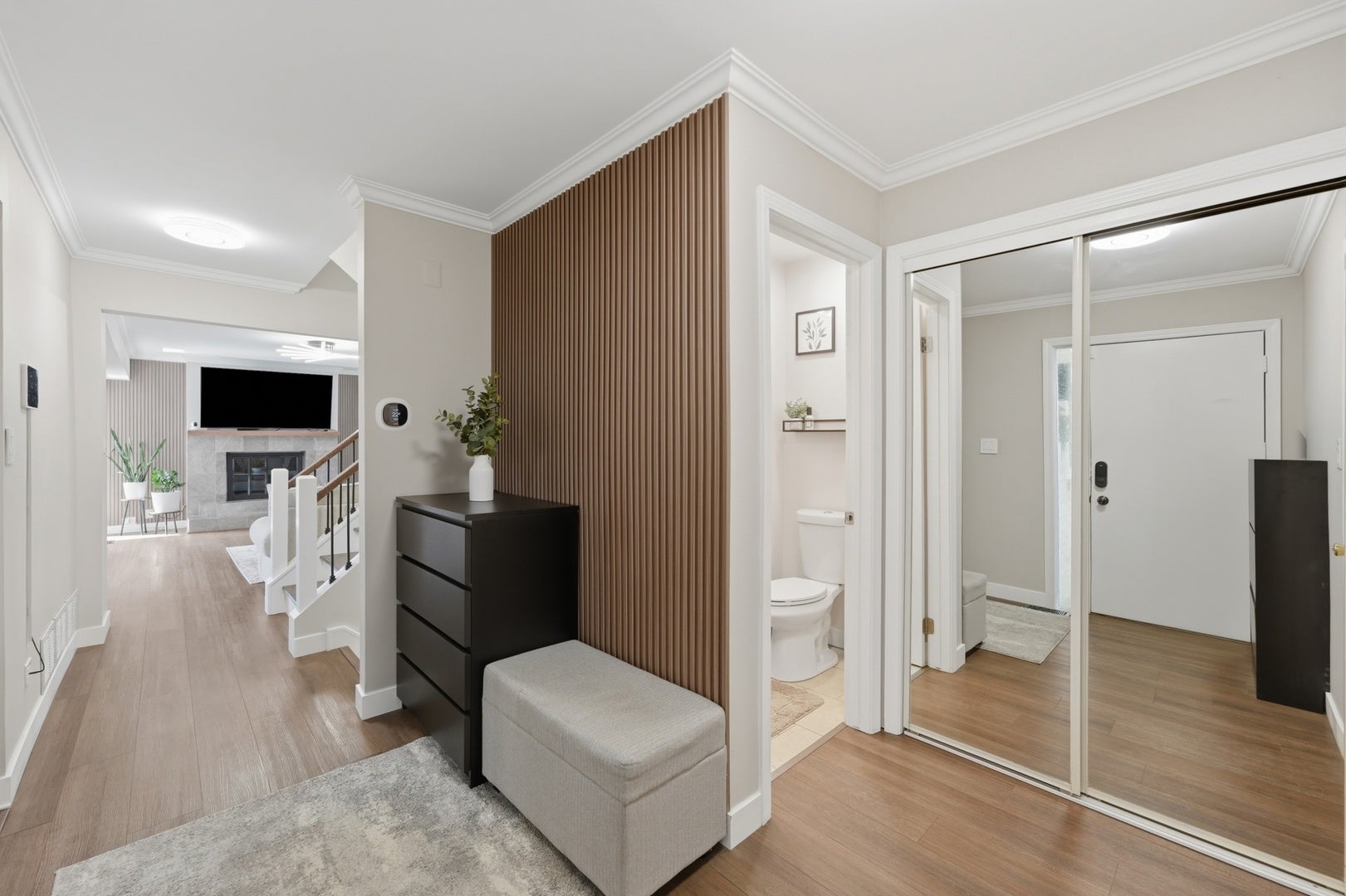 252 W Golfview Terrace