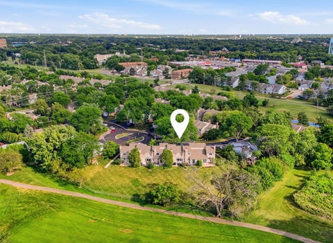 Tiny photo for 252 W Golfview Terrace, Palatine, IL 60067 (MLS # 12712366)