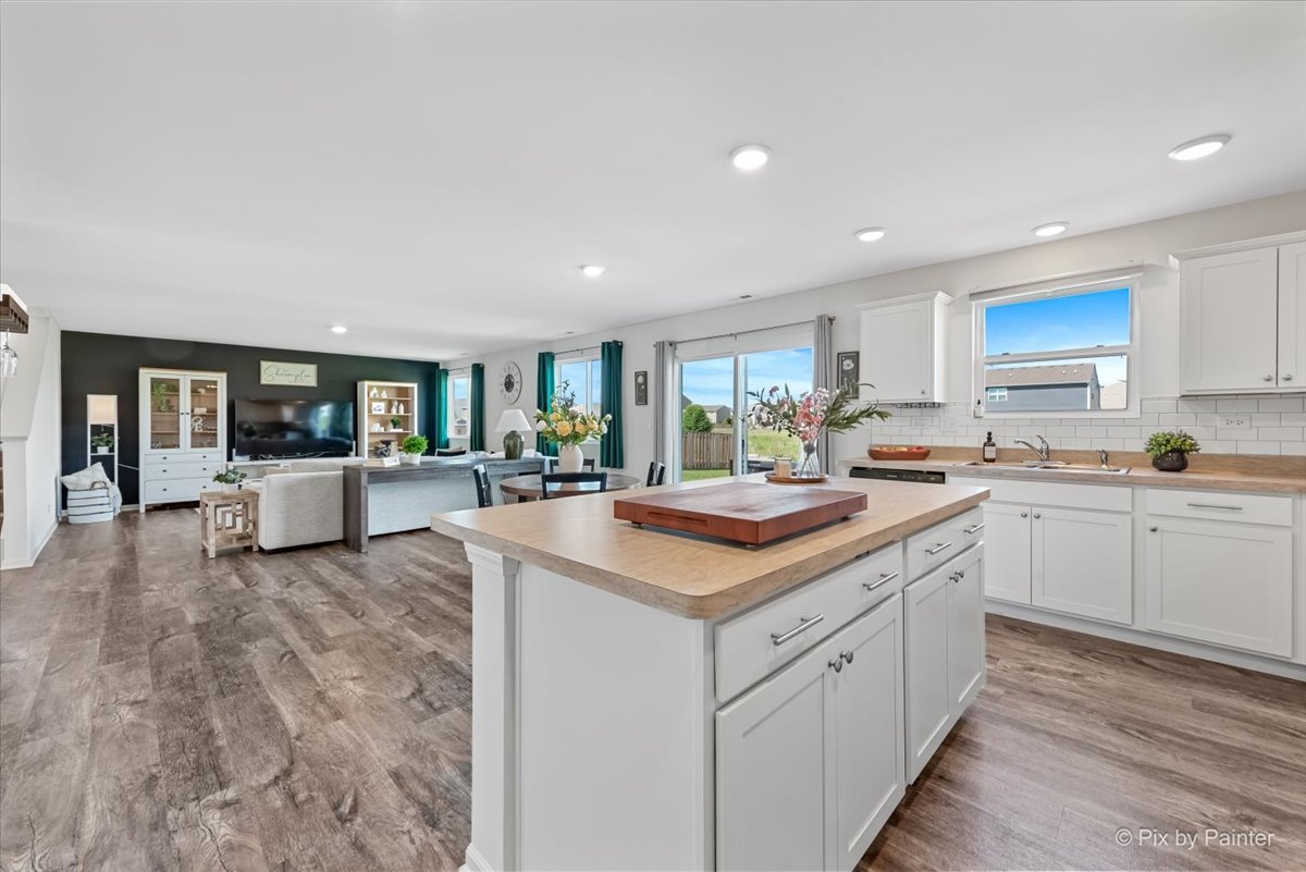 1715 Bayberry Lane