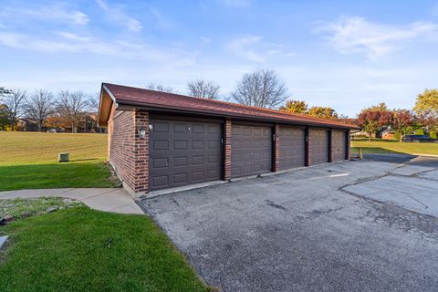 Tiny photo for 15308 Treetop Drive #3A, Orland Park, IL 60462 (MLS # 12529448)