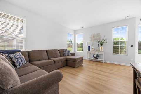Tiny photo for 25025 Clare Circle, Manhattan, IL 60442 (MLS # 12697366)