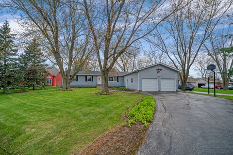 Tiny photo for 924 Suzy Street, Sandwich, IL 60548 (MLS # 12707018)