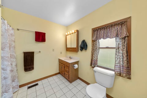 Tiny photo for 924 Suzy Street, Sandwich, IL 60548 (MLS # 12707018)