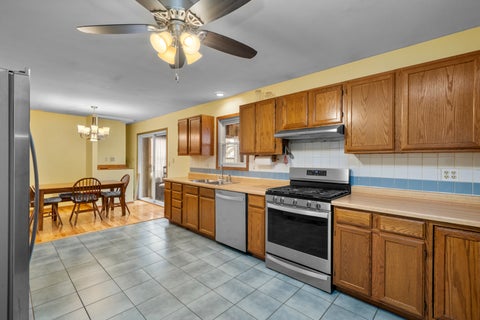 Tiny photo for 924 Suzy Street, Sandwich, IL 60548 (MLS # 12707018)