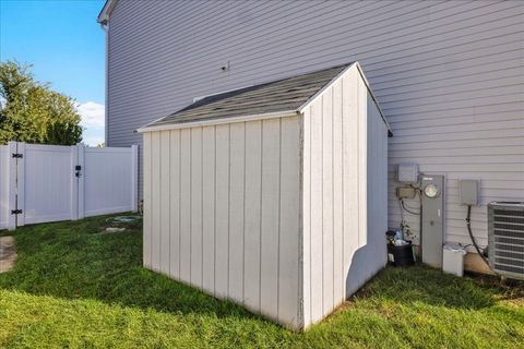 Tiny photo for 435 Fawn Drive, Oswego, IL 60543 (MLS # 12492250)