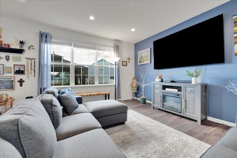 Tiny photo for 435 Fawn Drive, Oswego, IL 60543 (MLS # 12492250)